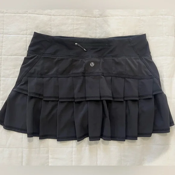 LuluLemon skirt - Picture 1 of 5